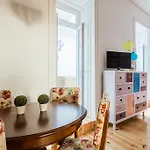 Viva Almada Flats Porto