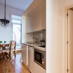 Viva Almada Flats Porto