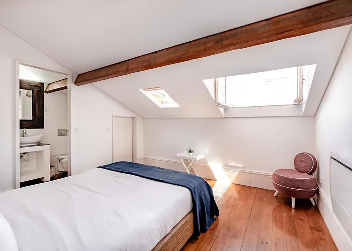 Viva Almada Flats Oporto